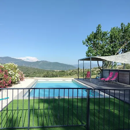 Holiday home Gite Les Constances